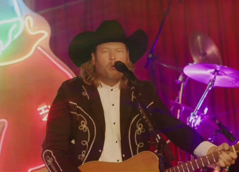 Blake Shelton in Music Video for Song No Body